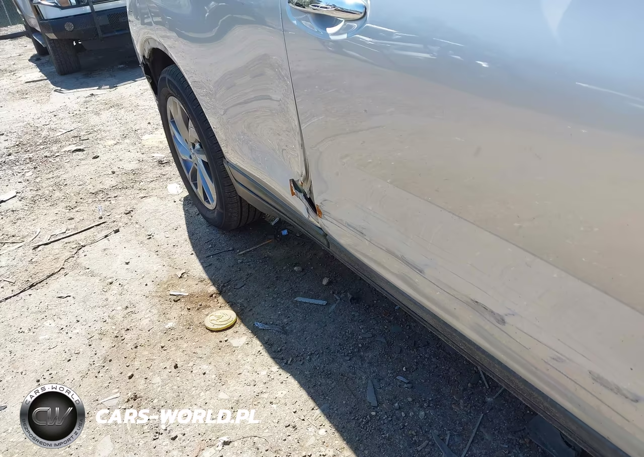 2015 Nissan Rogue Sl VIN:5N1AT2MT2FC906701 - 17