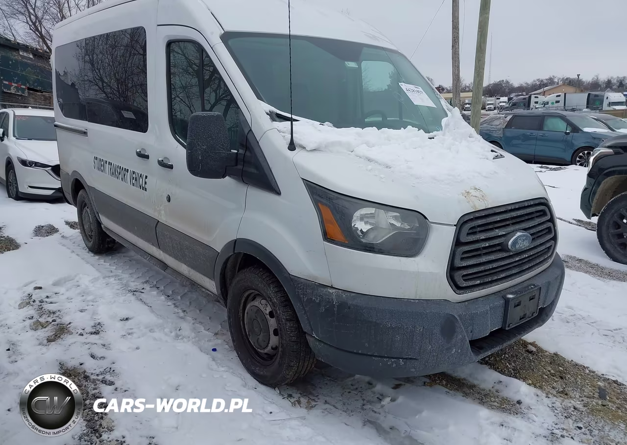 2015 Ford Transit-150 Xl