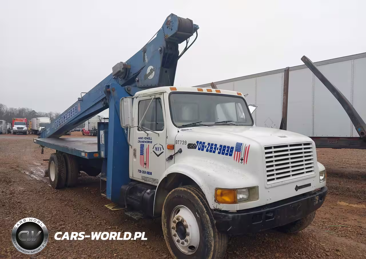 1999 International 4000 4700