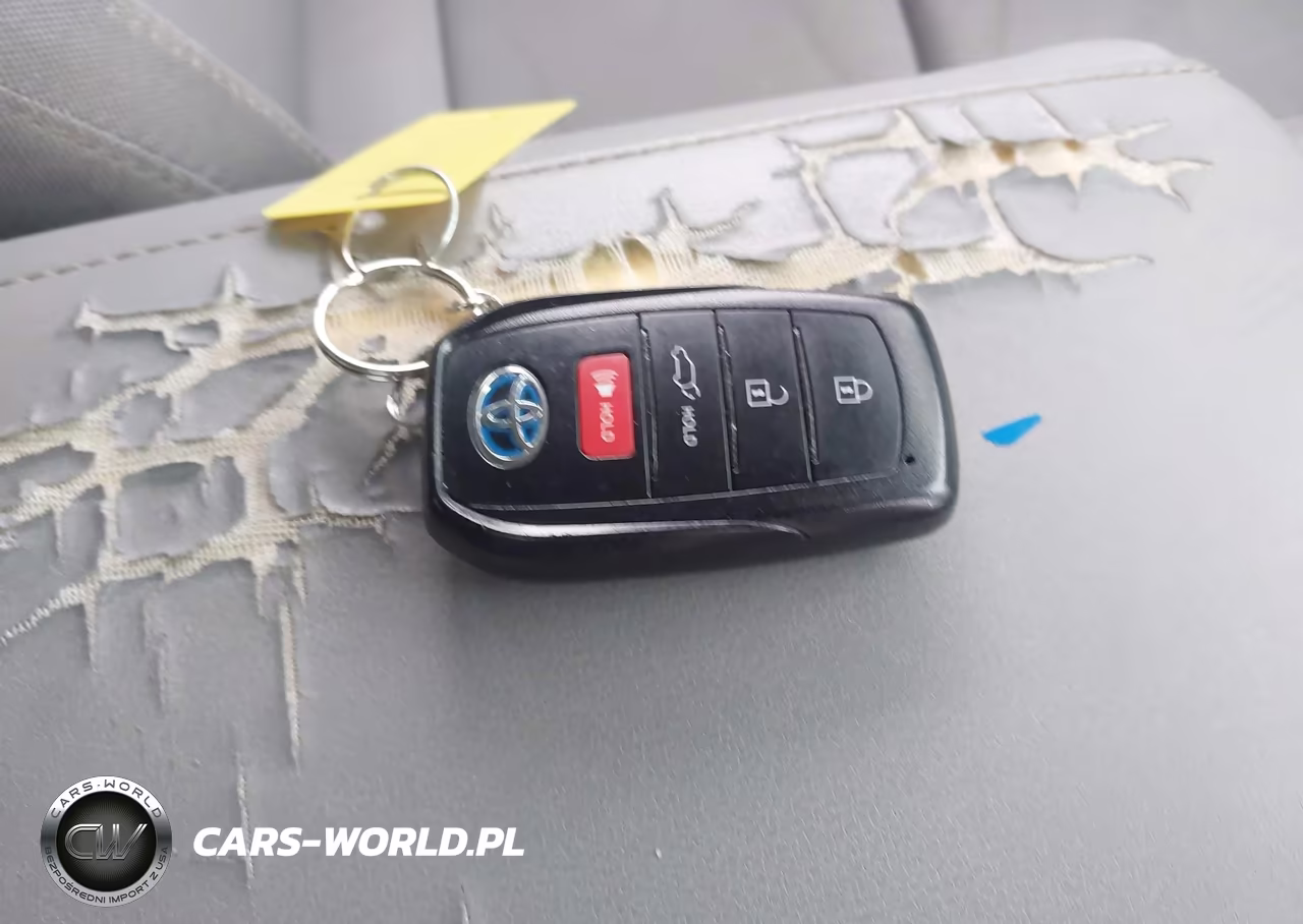 2021 Toyota Venza Le VIN:JTEAAAAH5MJ045412 - 11