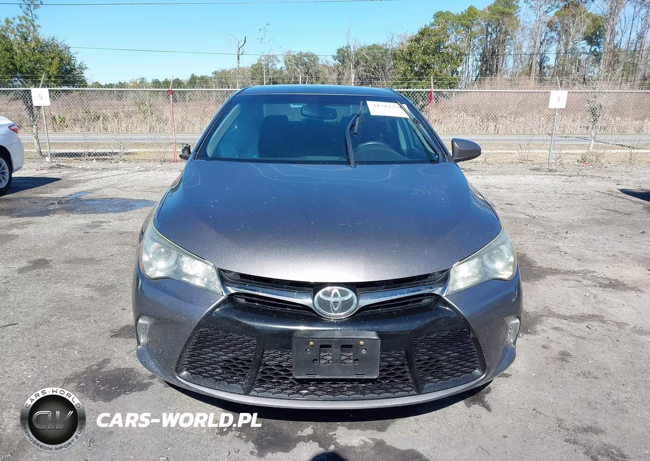 2017 Toyota Camry Xse VIN:4T1BF1FK9HU289563 - 11