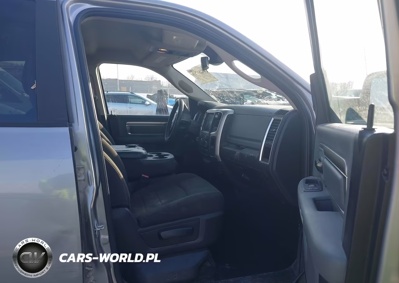 2019 Ram 1500 Classic Warlock 4X4 5'7 Box VIN:1C6RR7LT2KS724752 - 5