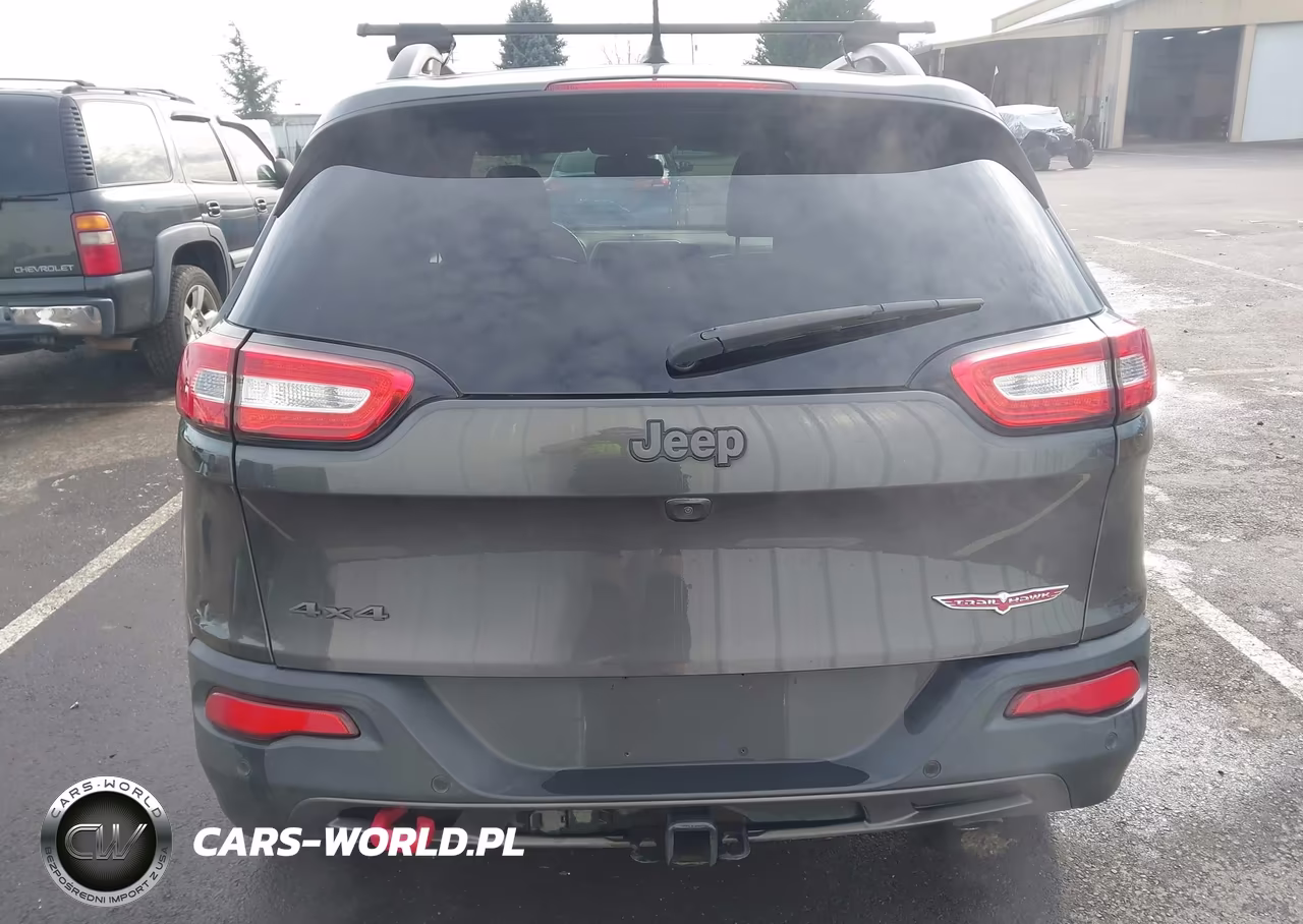 2015 Jeep Cherokee Trailhawk VIN:1C4PJMBS9FW699393 - 17