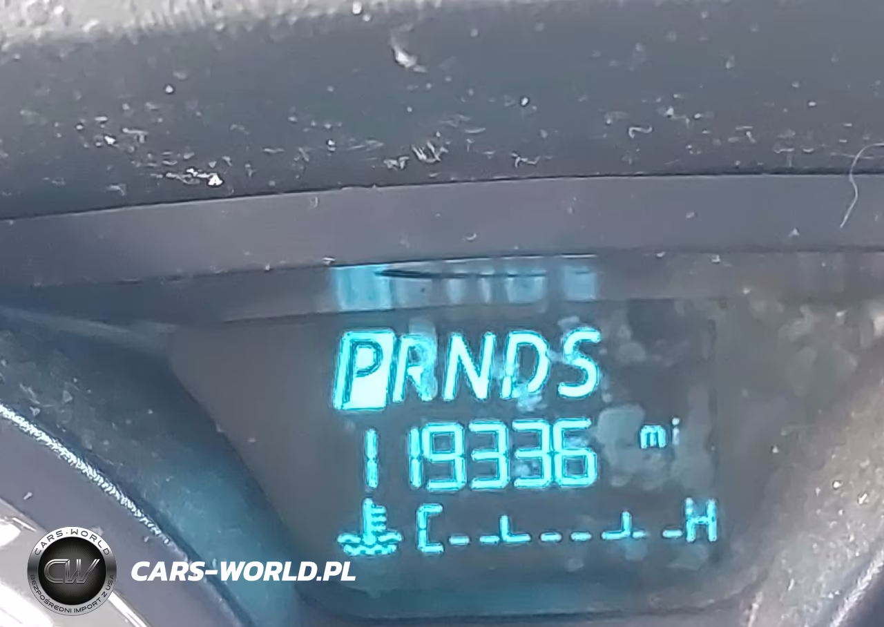 2015 Ford Fiesta S VIN:3FADP4AJ4FM104627 - 15