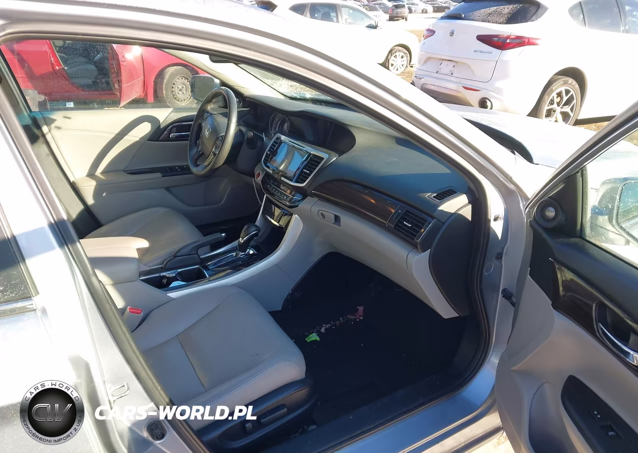 2017 Honda Accord Ex-L VIN:1HGCR2F84HA031836 - 5