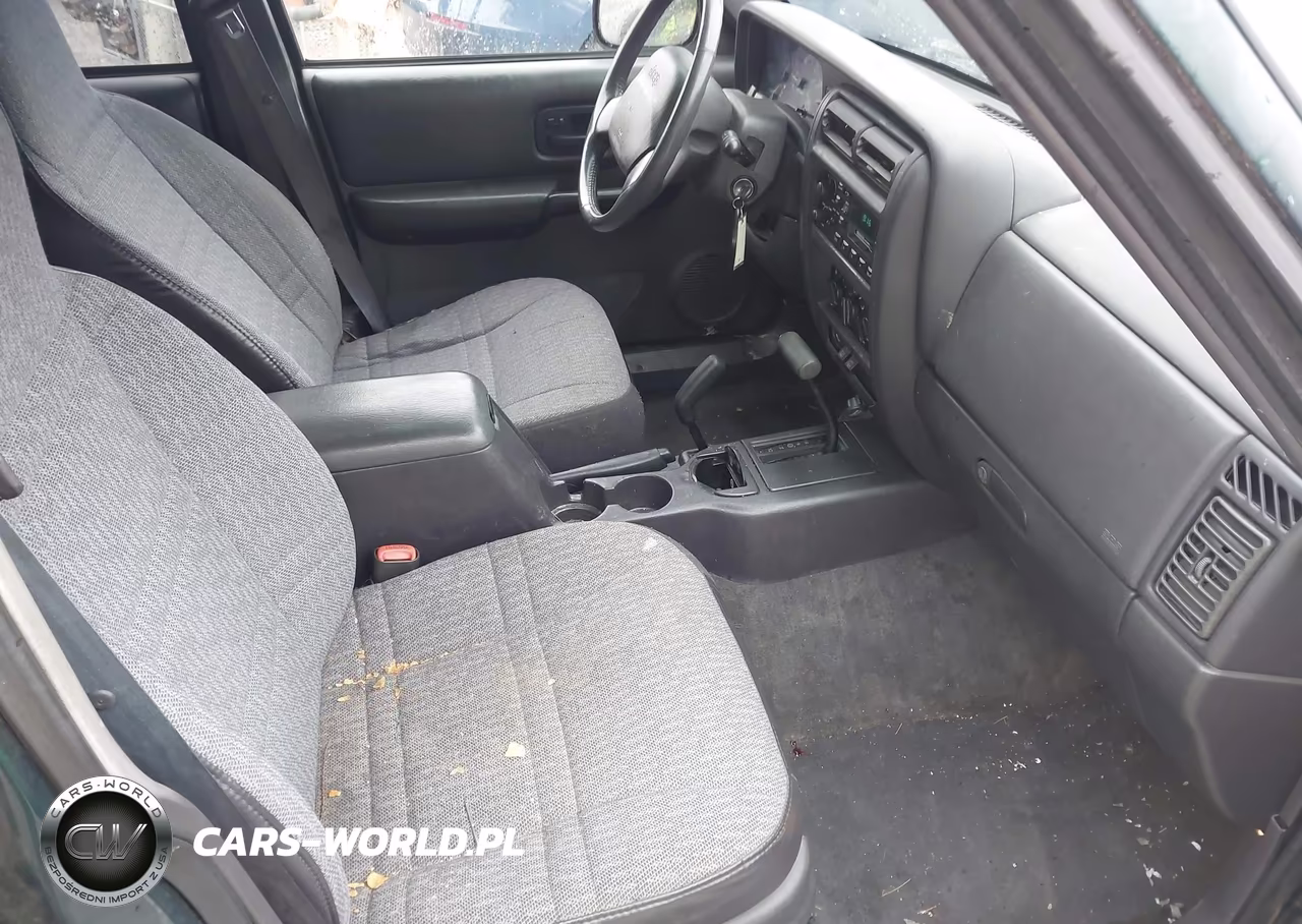 2000 Jeep Cherokee Sport VIN:1J4FF48S2YL230794 - 5