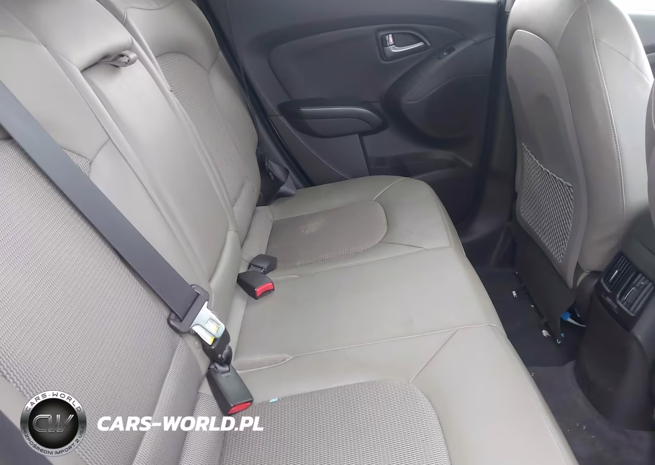 2015 Hyundai Tucson Se VIN:KM8JUCAG1FU066012 - 8