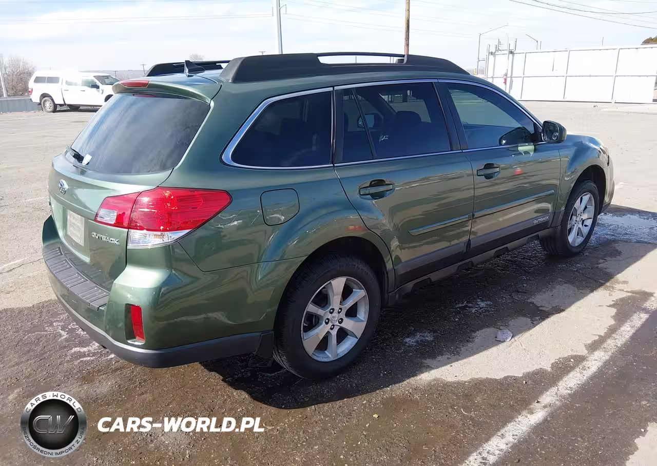 2013 Subaru Outback 2.5I Limited VIN:4S4BRCKC3D3278186 - 4