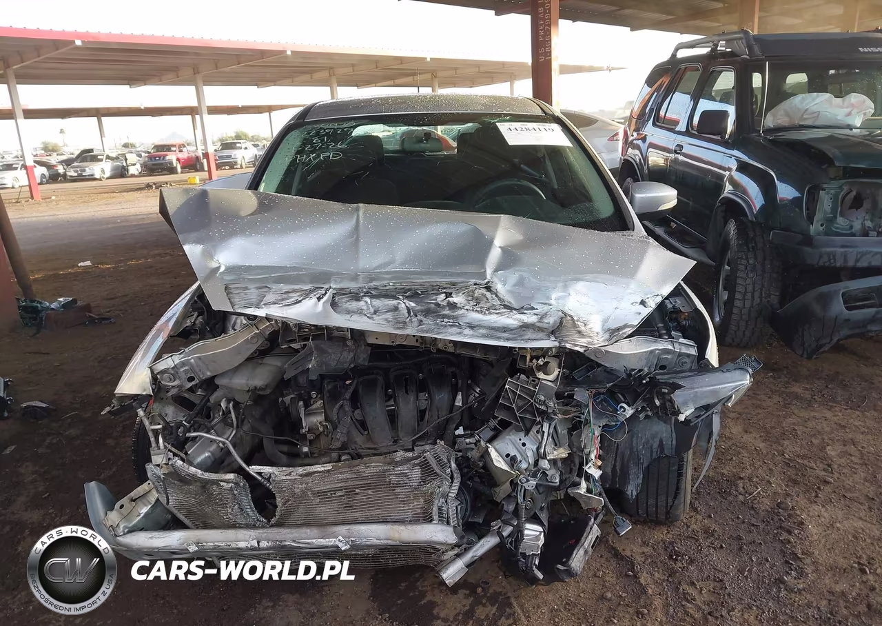 2017 Ford Focus Se VIN:1FADP3K24HL223929 - 13
