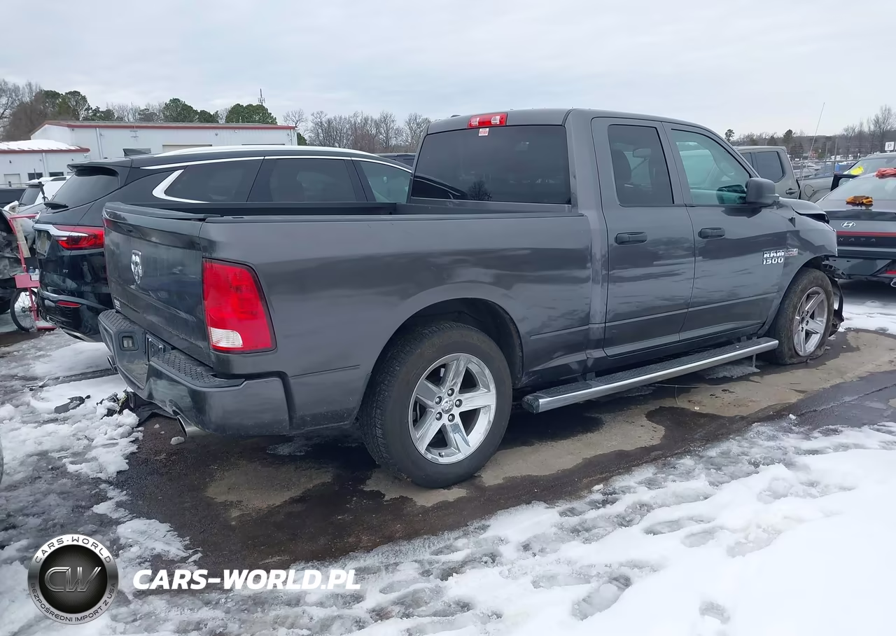2016 Ram 1500 Express VIN:1C6RR6FT4GS293005 - 4