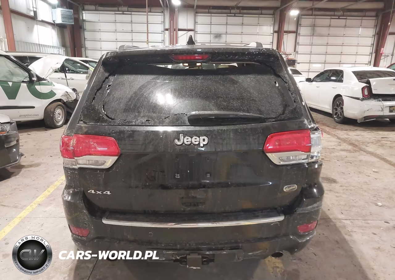 2015 Jeep Grand Cherokee Overland VIN:1C4RJFCT7FC822475 - 16
