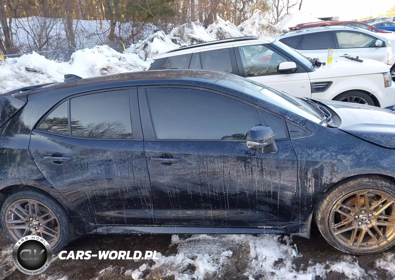 2025 Toyota Corolla Nightshade Edition VIN:JTND4MBEXS3246587 - 13