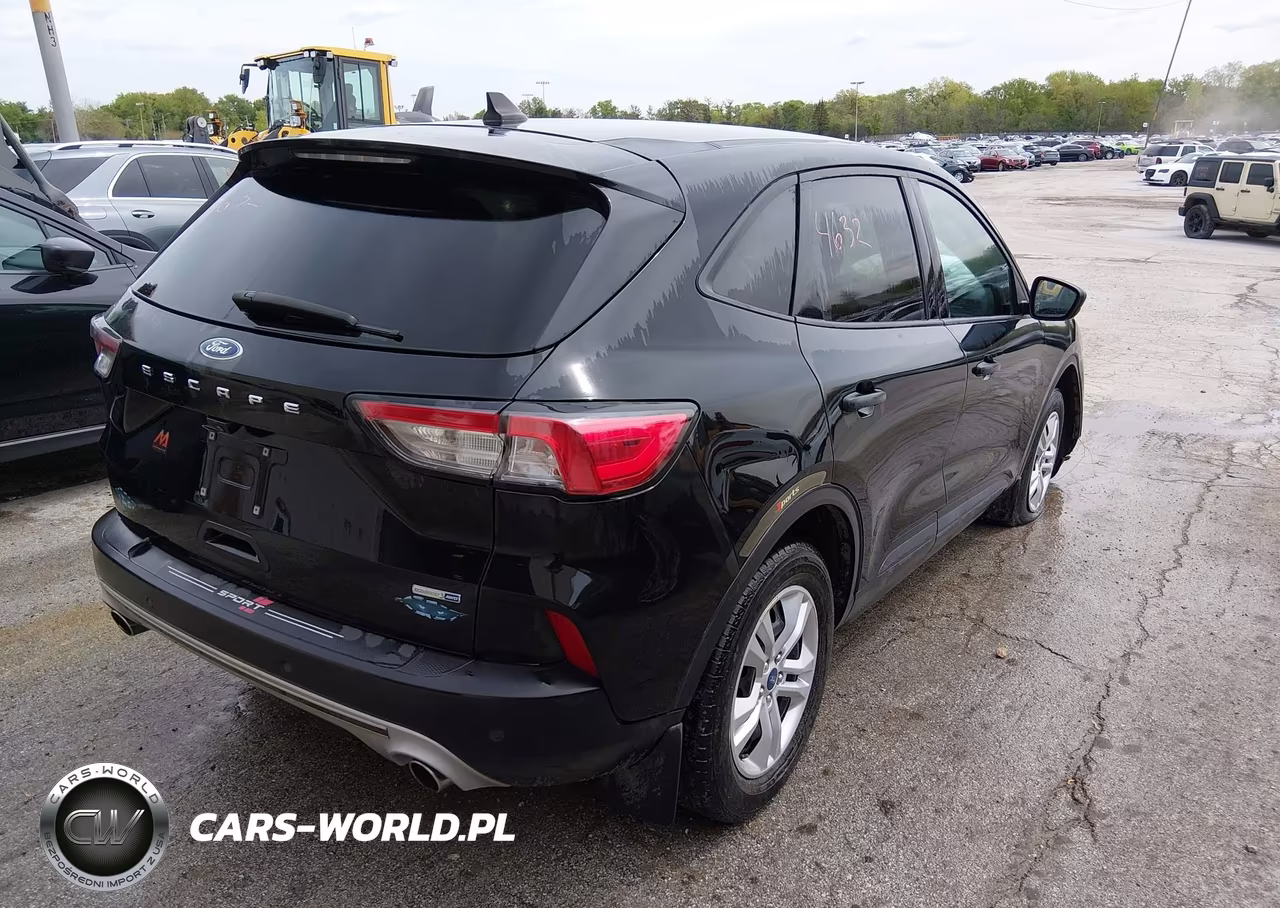 2020 Ford Escape S VIN:1FMCU9F69LUB80086 - 4