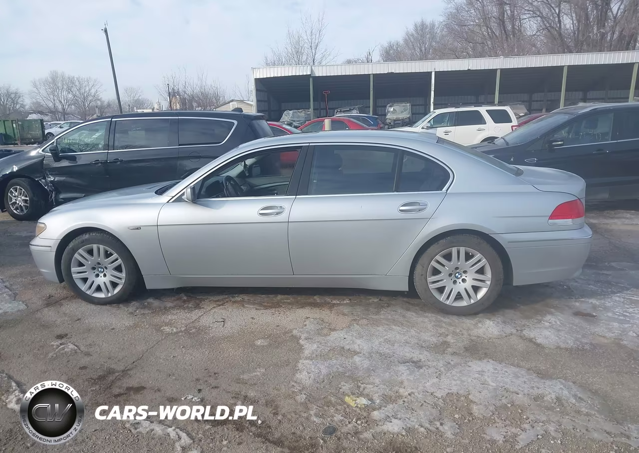 2002 BMW 745Li VIN:WBAGN63452DR05568 - 14