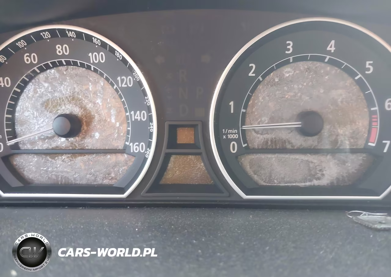 2002 BMW 745Li VIN:WBAGN63452DR05568 - 15