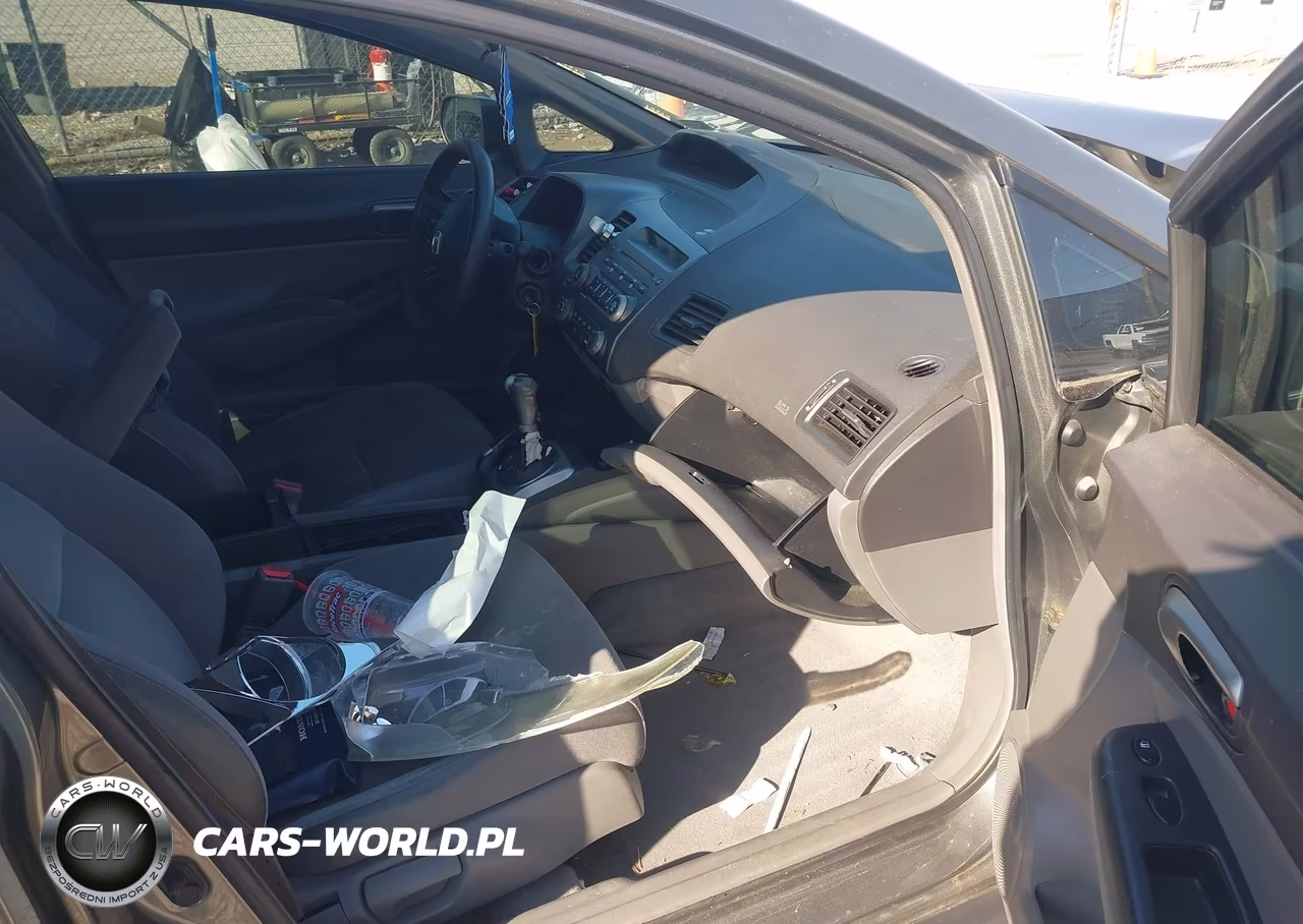 2008 Honda Civic Lx VIN:1HGFA15598L040106 - 5