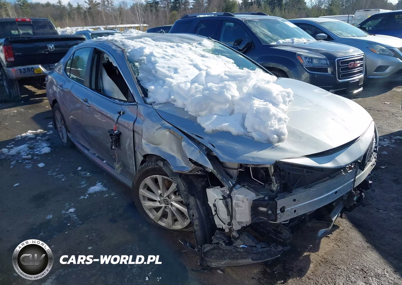 2023 Toyota Camry Le