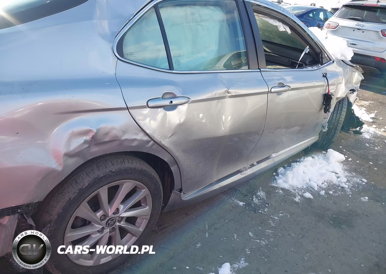 2023 Toyota Camry Le VIN:4T1C11BK5PU082739 - 16