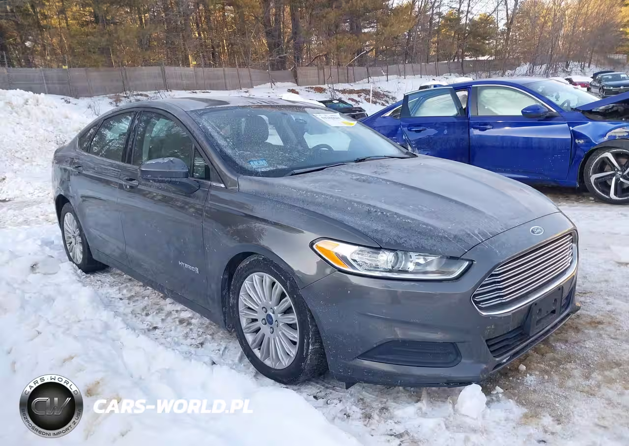 2015 Ford Fusion Hybrid S