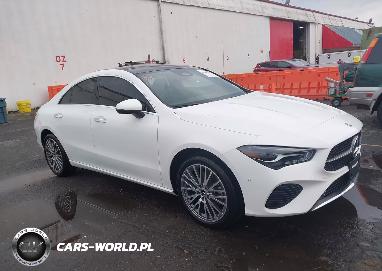 2025 Mercedes-Benz Cla 250 Coupe 4Matic – zdjęcie 1 z 16