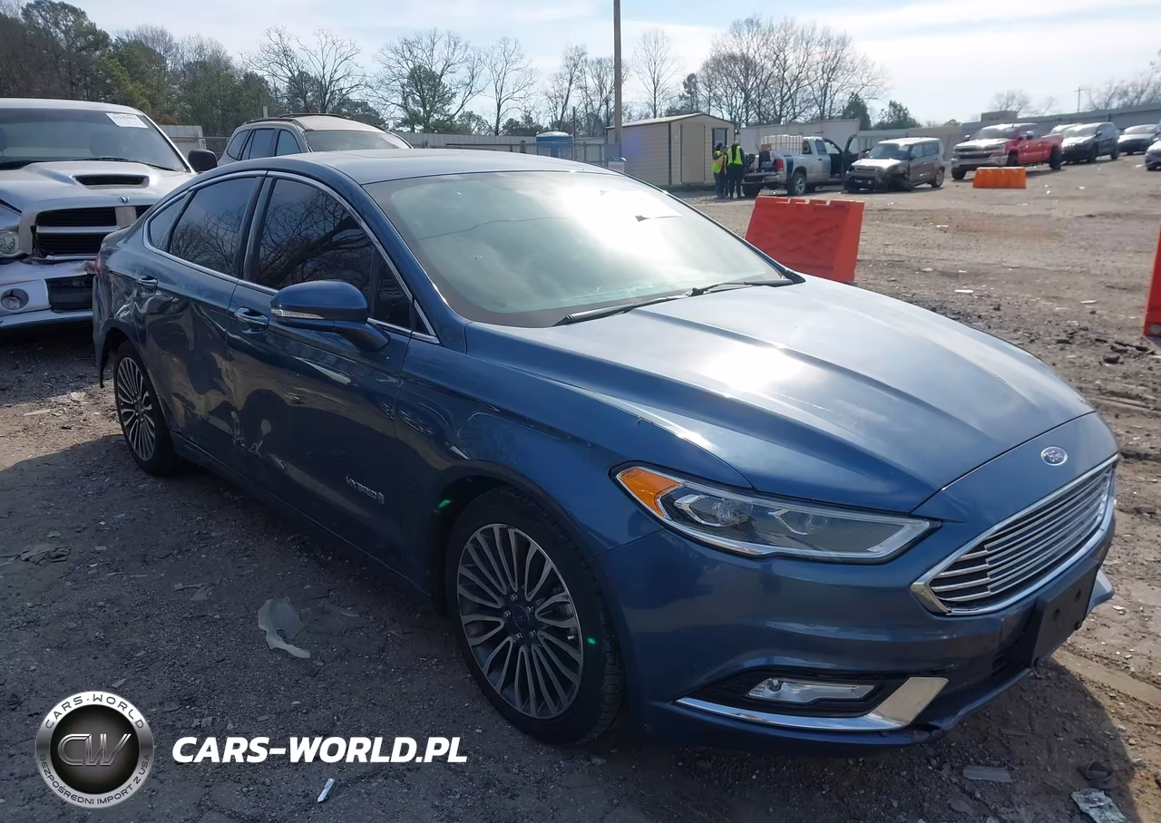 2018 Ford Fusion Hybrid Titanium – zdjęcie 1 z 16
