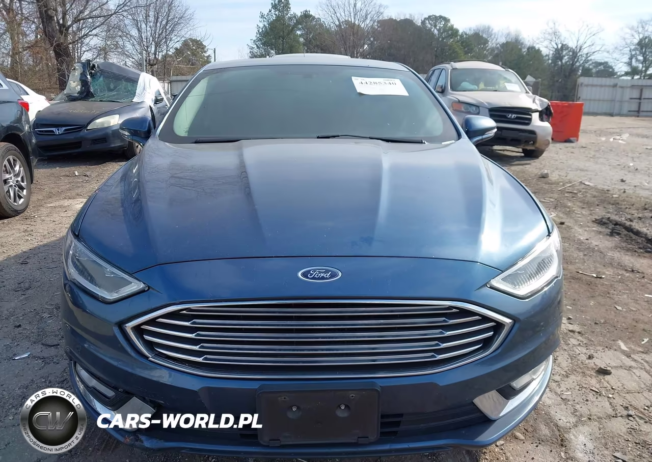 2018 Ford Fusion Hybrid Titanium VIN:3FA6P0RU9JR192442 - 12