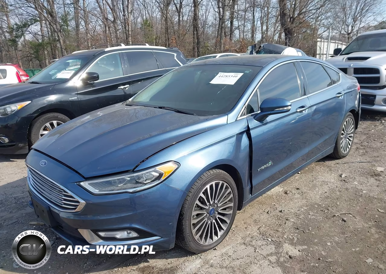 2018 Ford Fusion Hybrid Titanium VIN:3FA6P0RU9JR192442 - 2