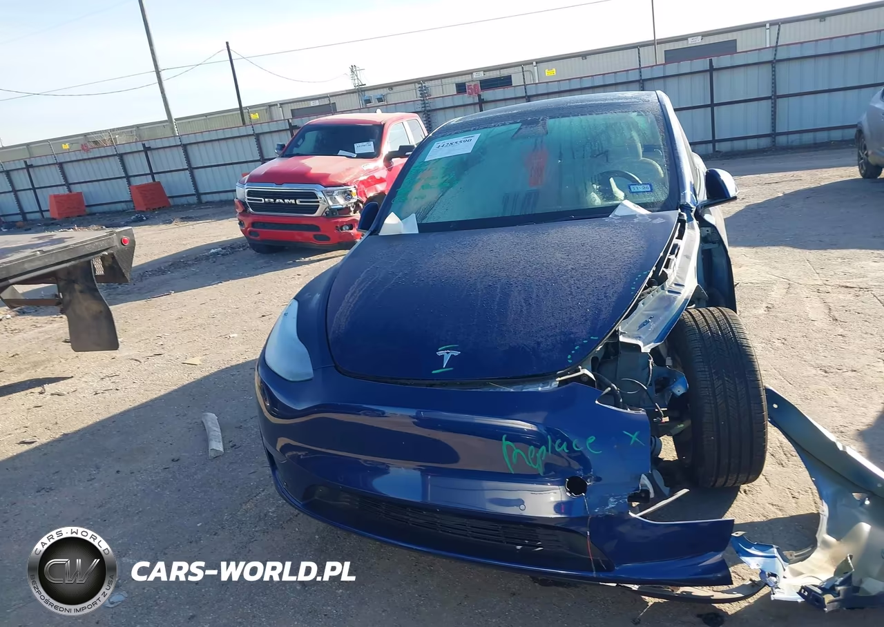 2022 Tesla Model Y Performance Dual Motor All-Wheel Drive VIN:7SAYGDEF3NF390140 - 12