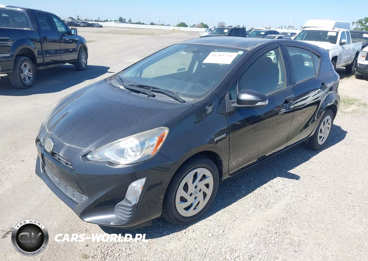 2016 Toyota Prius C Two VIN:JTDKDTB37G1121120 - 2