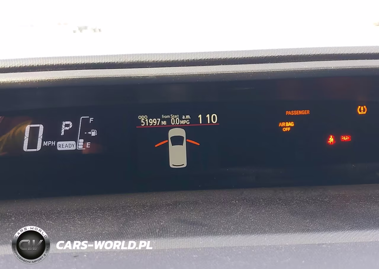 2016 Toyota Prius C Two VIN:JTDKDTB37G1121120 - 7