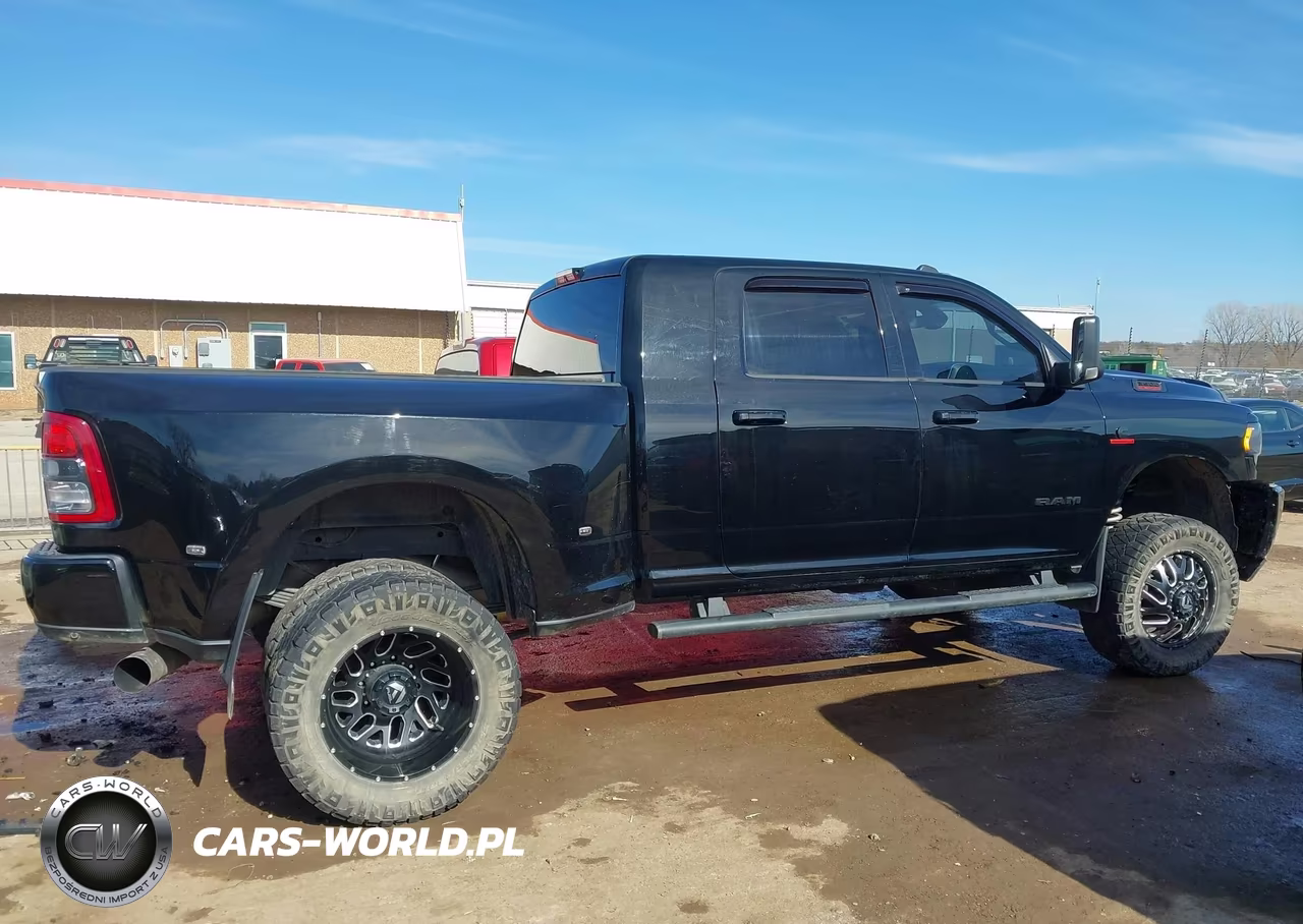 2020 Ram 3500 Big Horn 4X4 6'4 Box VIN:3C63RRLL9LG179675 - 14