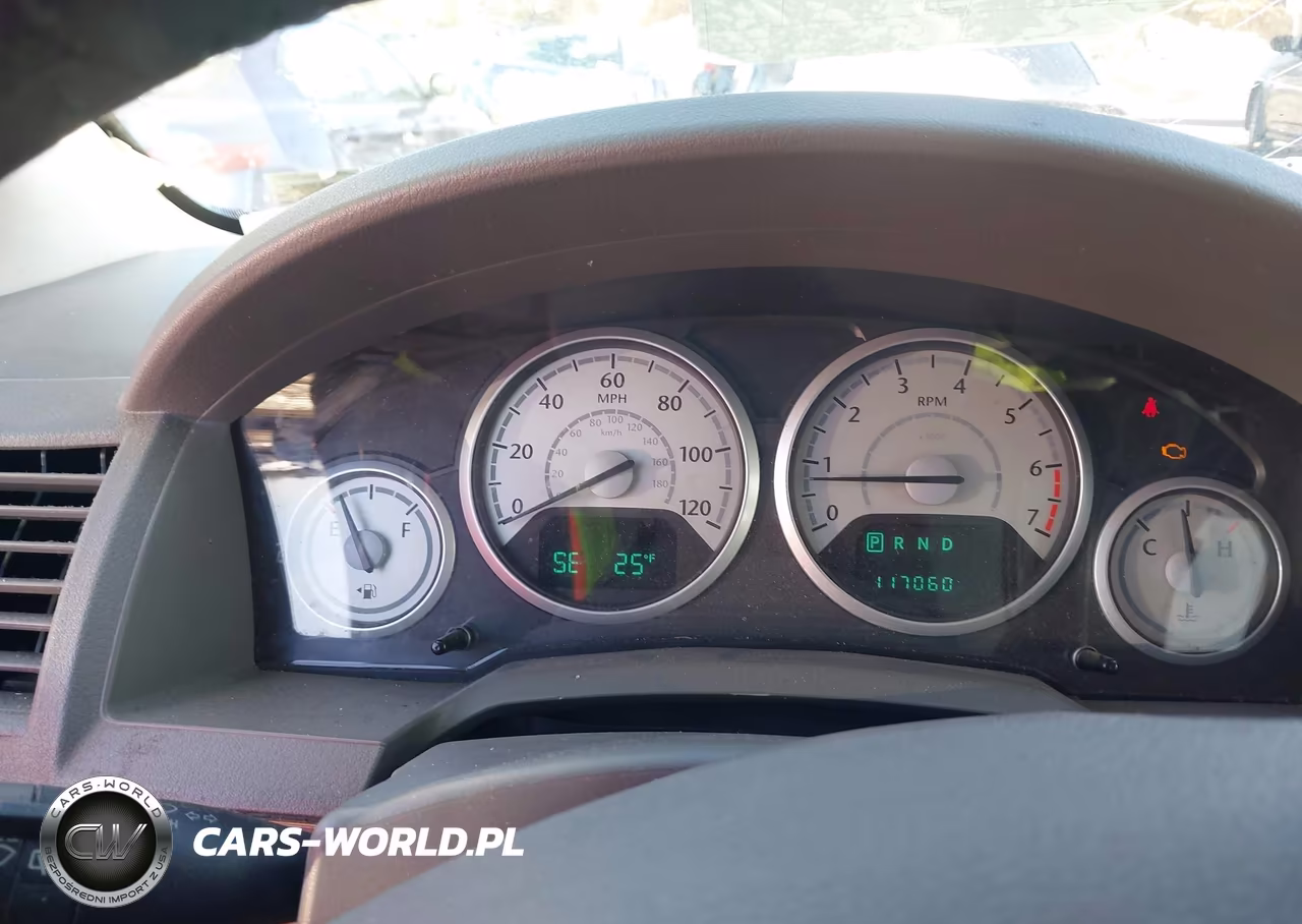 2008 Chrysler Town & Country Touring VIN:2A8HR54P88R682780 - 15
