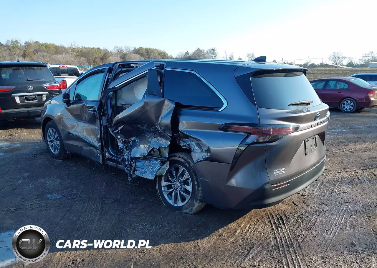 2023 Toyota Sienna Le VIN:5TDKRKEC2PS174740 - 3