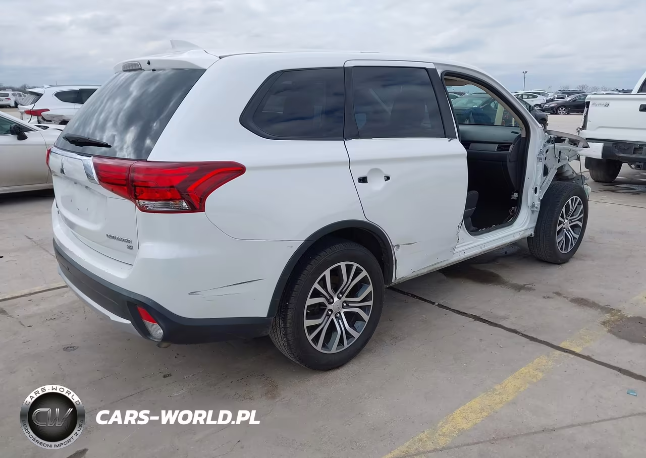 2017 Mitsubishi Outlander Se VIN:JA4AD3A30HZ028840 - 4