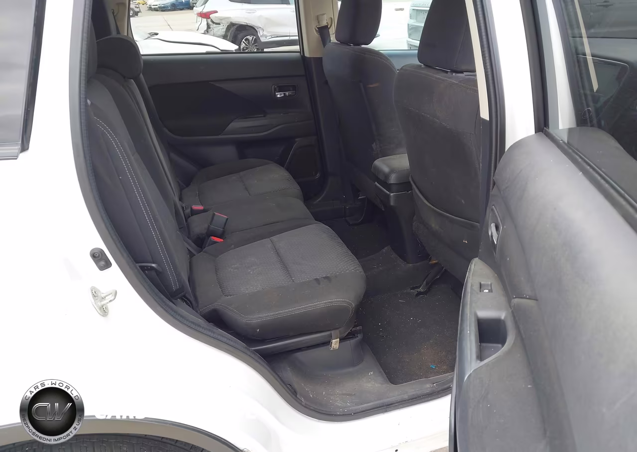 2017 Mitsubishi Outlander Se VIN:JA4AD3A30HZ028840 - 8