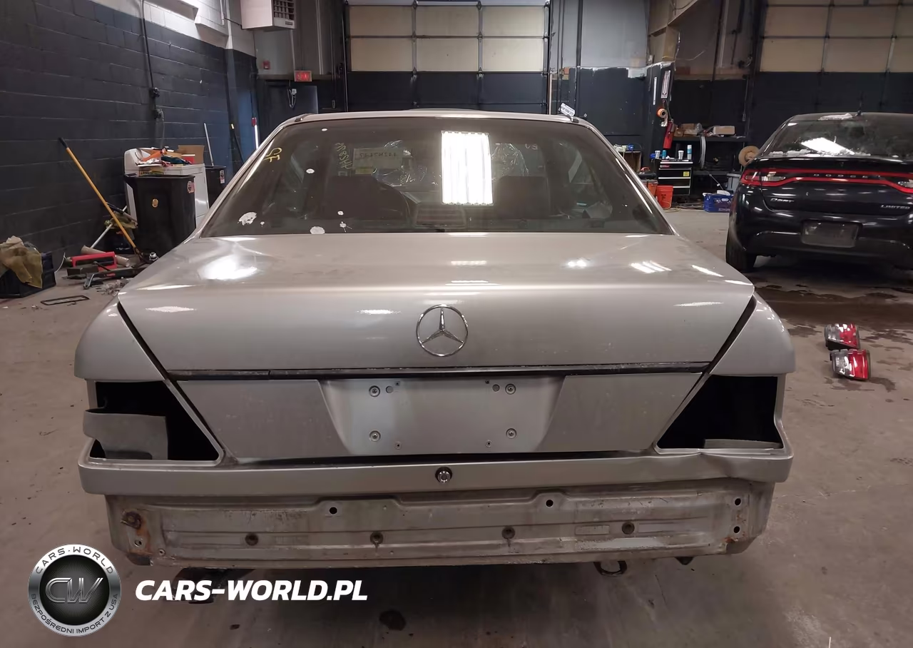 1994 Mercedes-Benz E 320 VIN:WDBEA52E1RC014928 - 17
