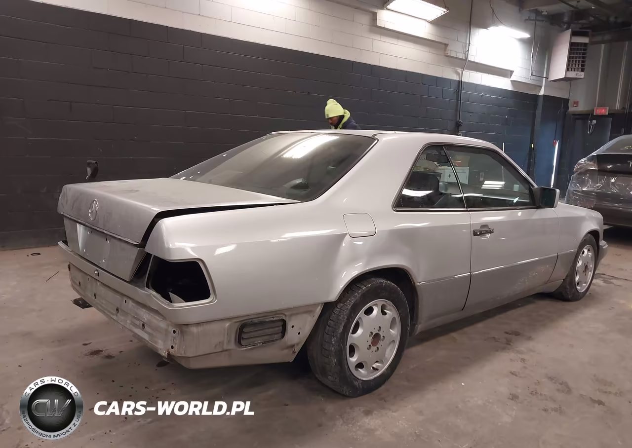 1994 Mercedes-Benz E 320 VIN:WDBEA52E1RC014928 - 4