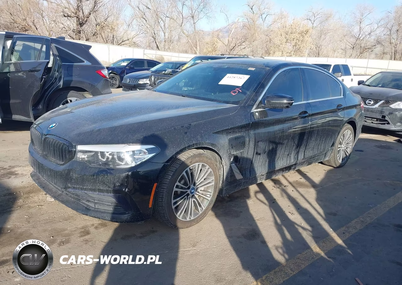 2019 BMW 530E Iperformance VIN:WBAJA9C59KB389044 - 2