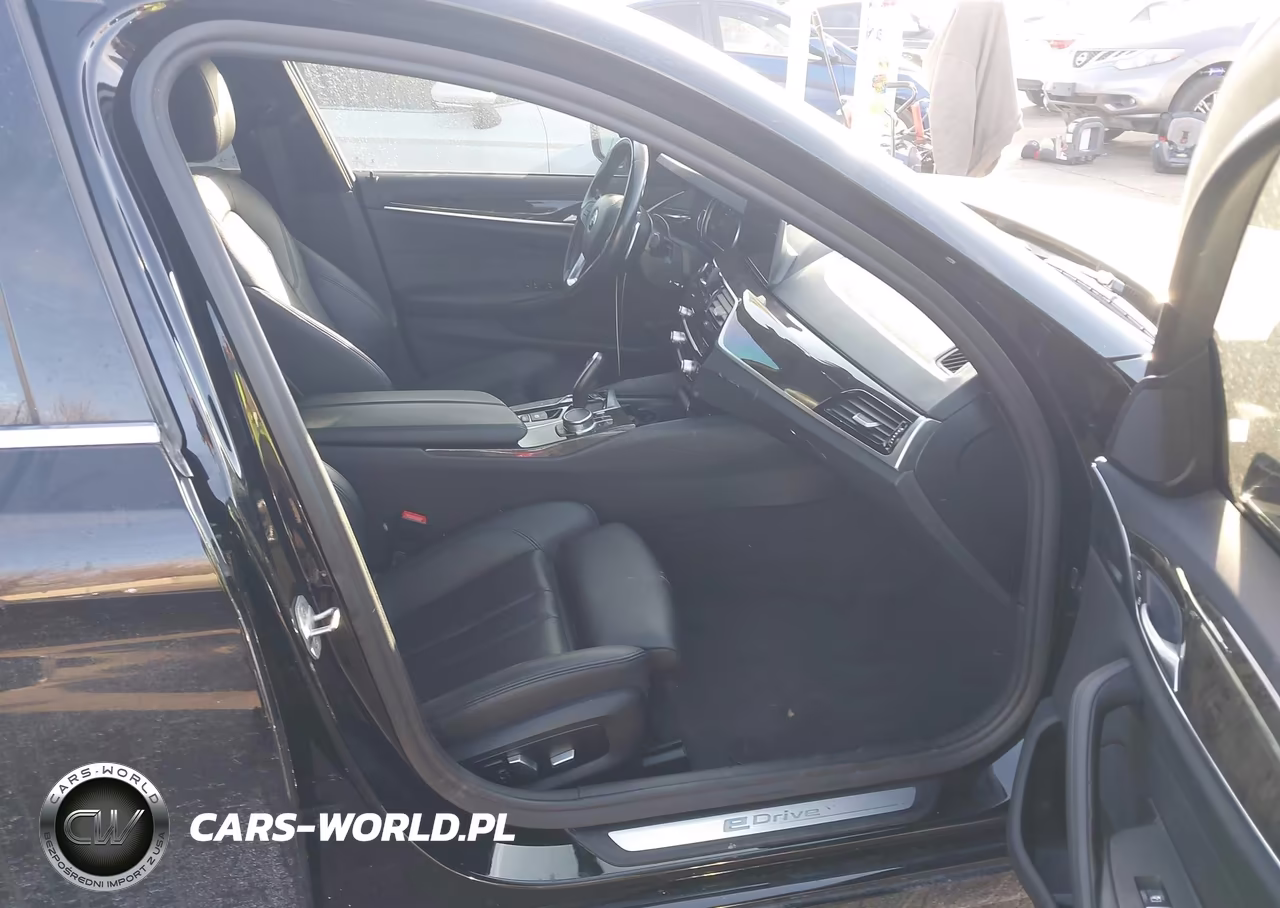 2019 BMW 530E Iperformance VIN:WBAJA9C59KB389044 - 5