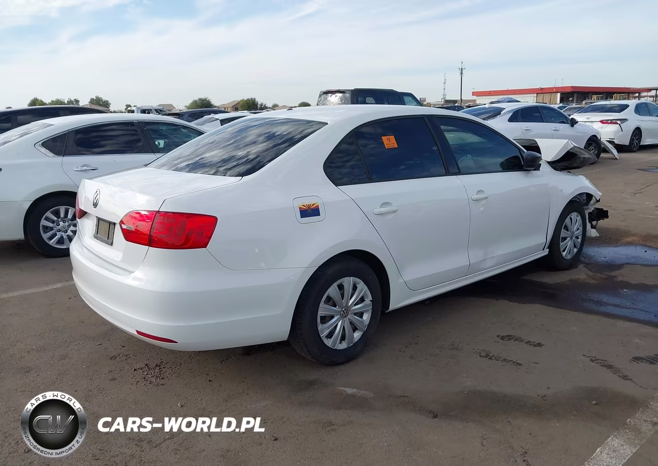 2012 Volkswagen Jetta 2.0L S VIN:3VW2K7AJ1CM308179 - 4