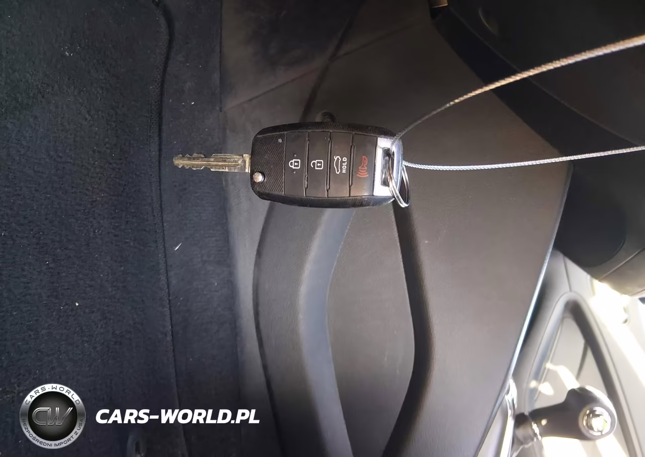 2017 Kia Forte Lx VIN:3KPFK4A77HE116676 - 11