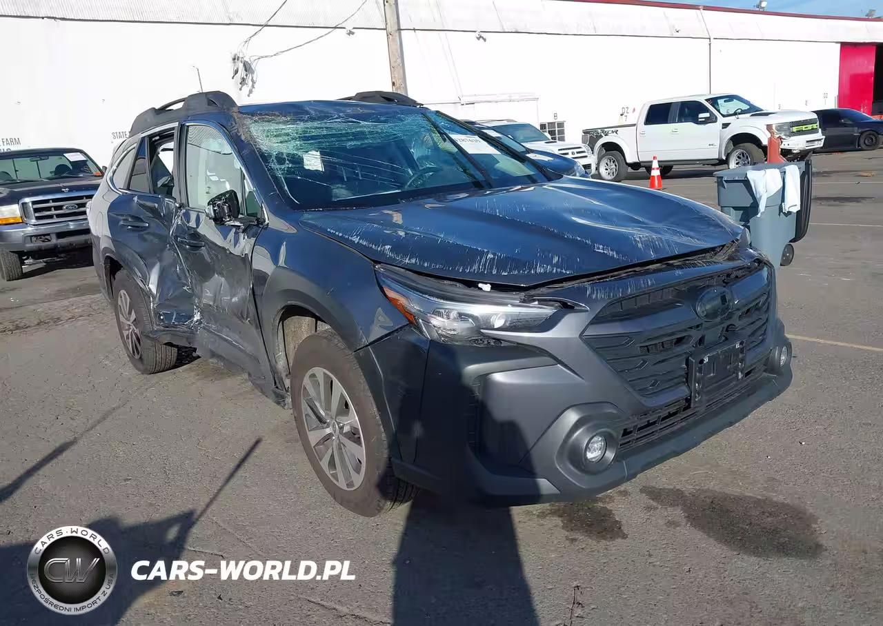 2025 Subaru Outback Premium