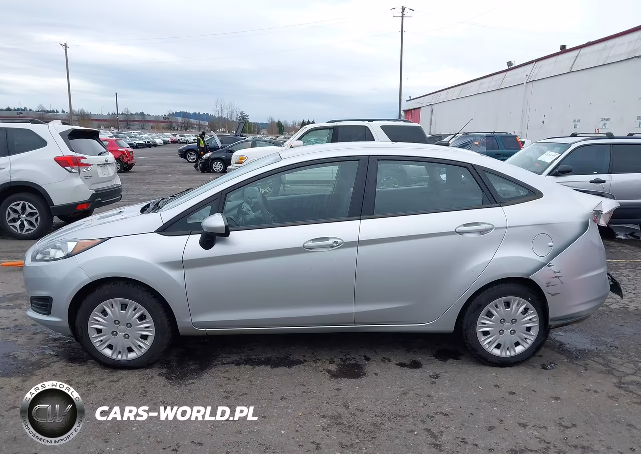 2015 Ford Fiesta S VIN:3FADP4AJ4FM124022 - 14