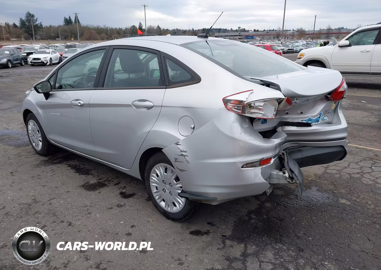 2015 Ford Fiesta S VIN:3FADP4AJ4FM124022 - 3