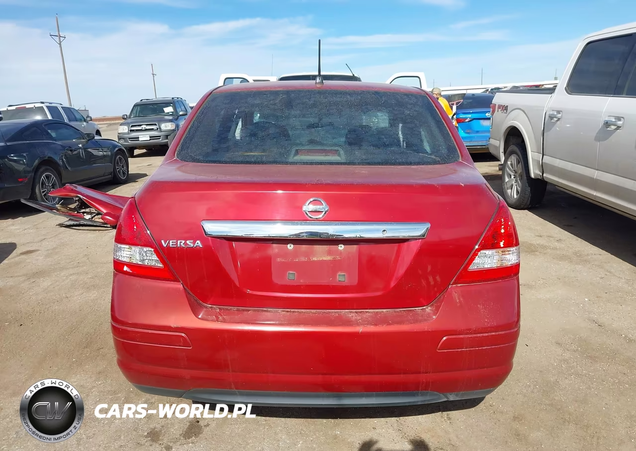 2010 Nissan Versa 1.8S VIN:3N1BC1APXAL439439 - 17