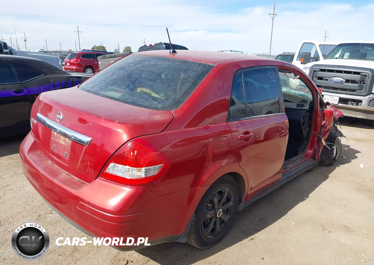 2010 Nissan Versa 1.8S VIN:3N1BC1APXAL439439 - 4