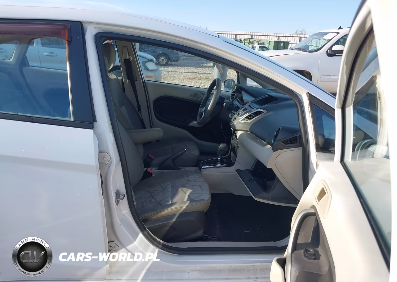 2013 Ford Fiesta Se VIN:3FADP4BJ0DM123123 - 5
