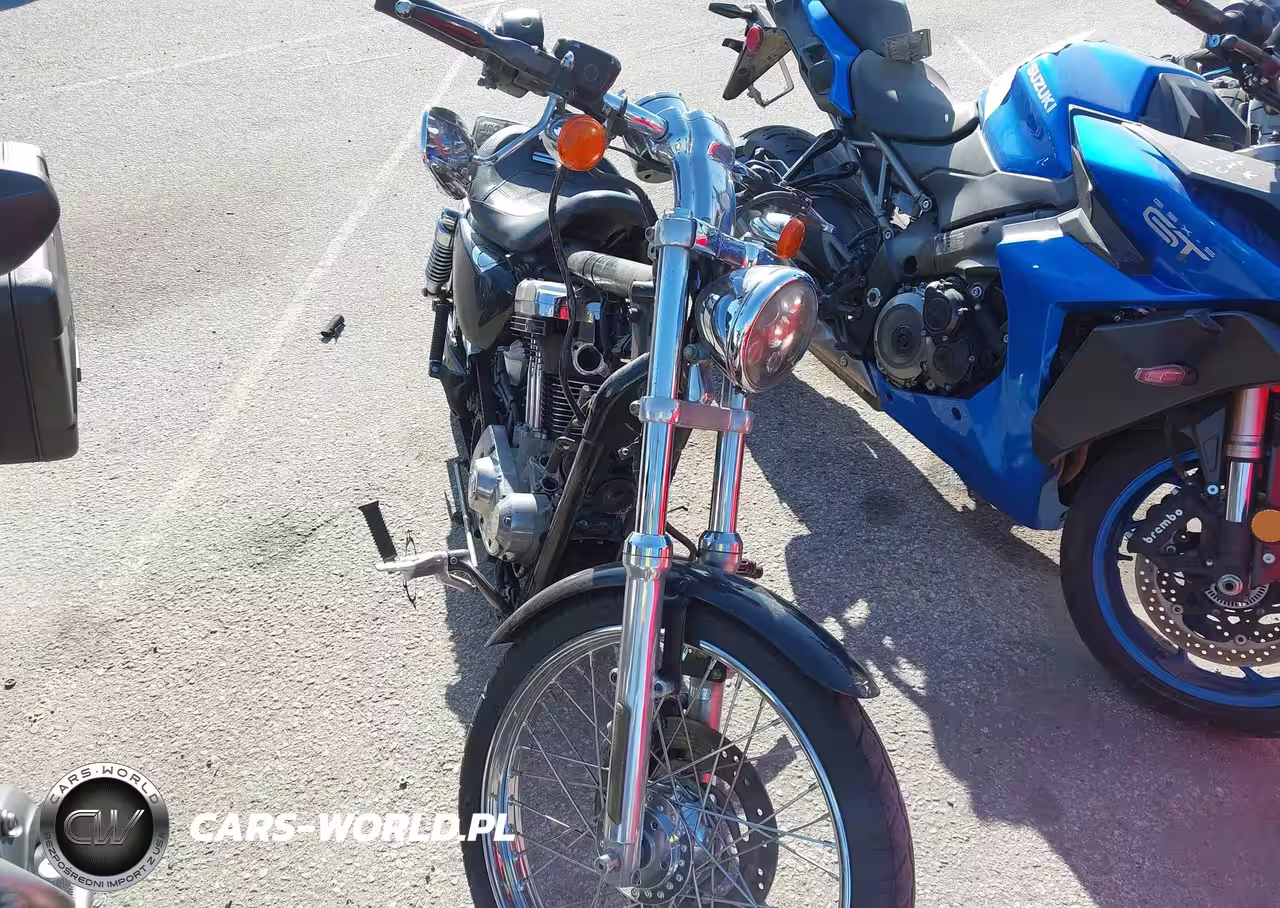 2005 Harley-Davidson Xl883 C