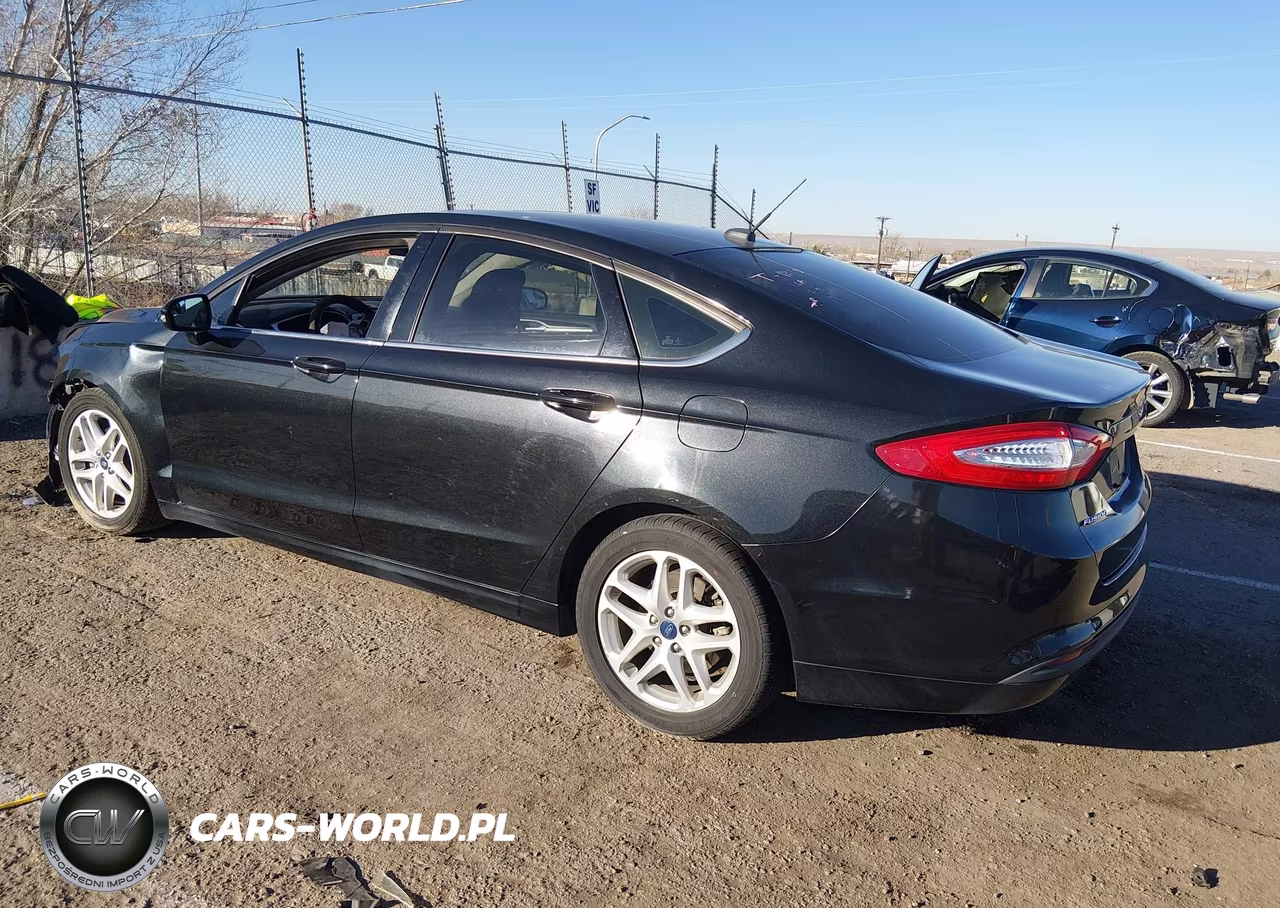 2015 Ford Fusion Se VIN:3FA6P0H71FR130620 - 3