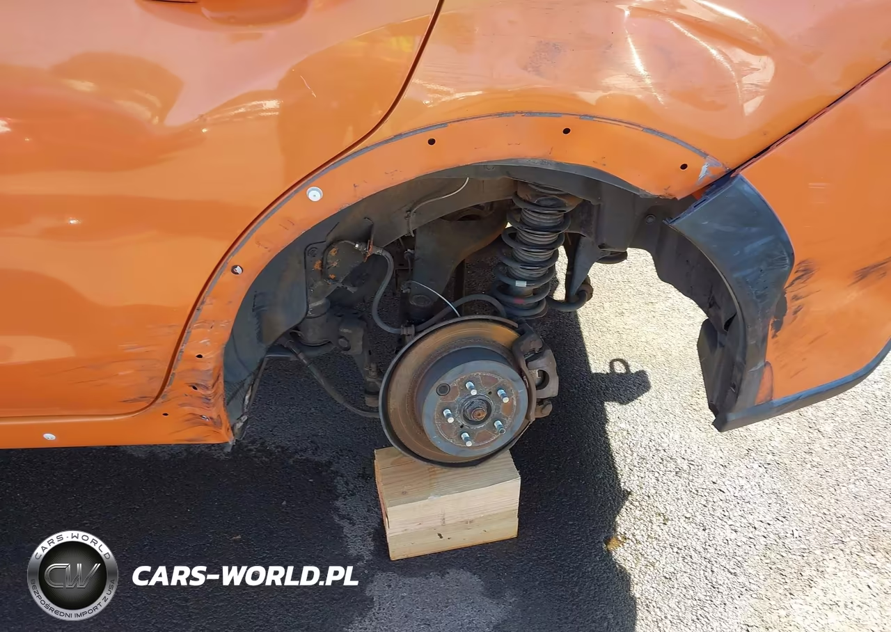 2013 Subaru Xv Crosstrek 2.0I Premium VIN:JF2GPACC8D2892287 - 17